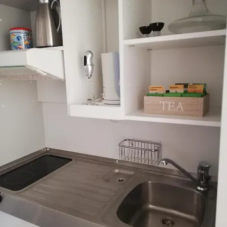 Lebensfreude アパート